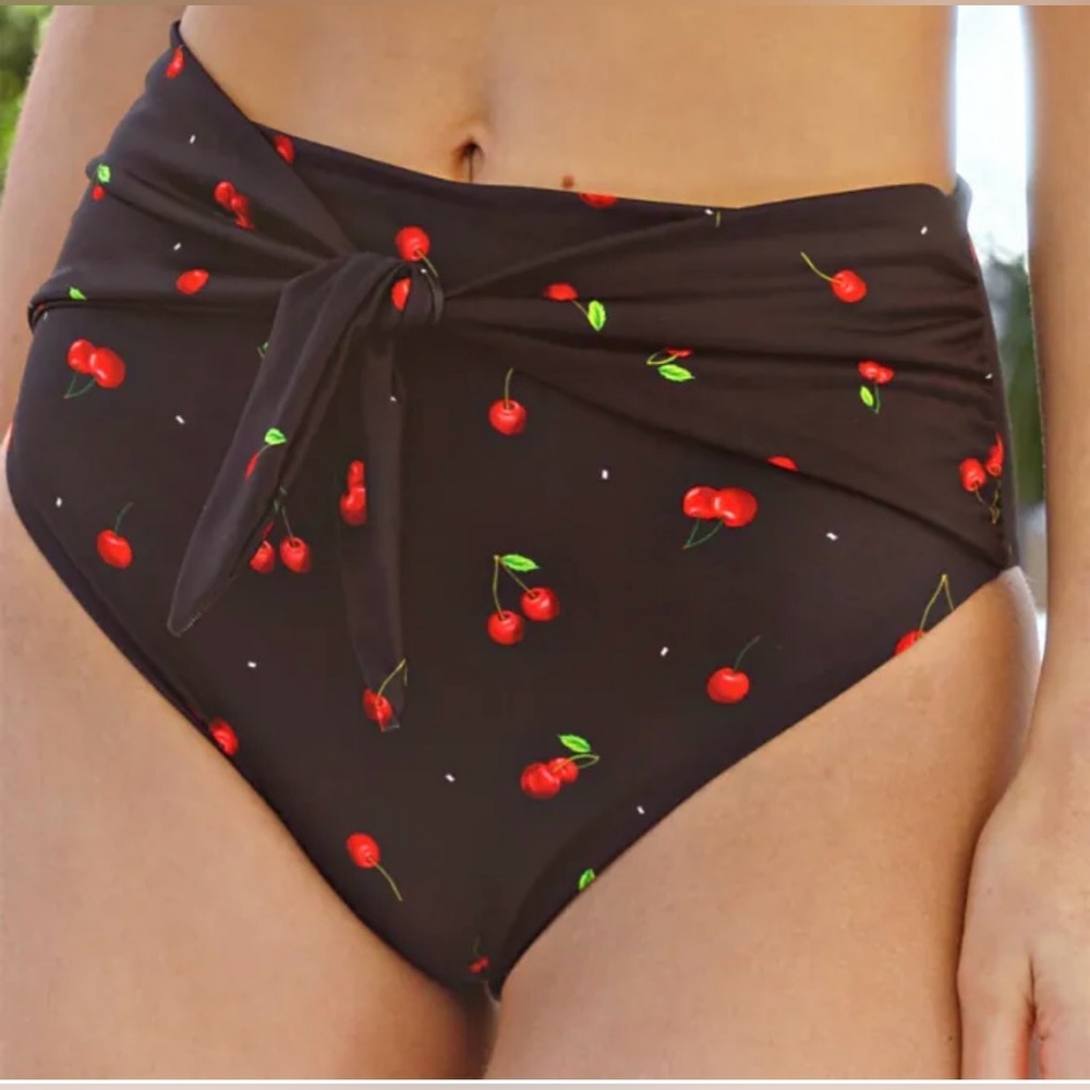 High Waisted Bikini Bottoms by Kitty and Vibe size 2XL2. Never used.